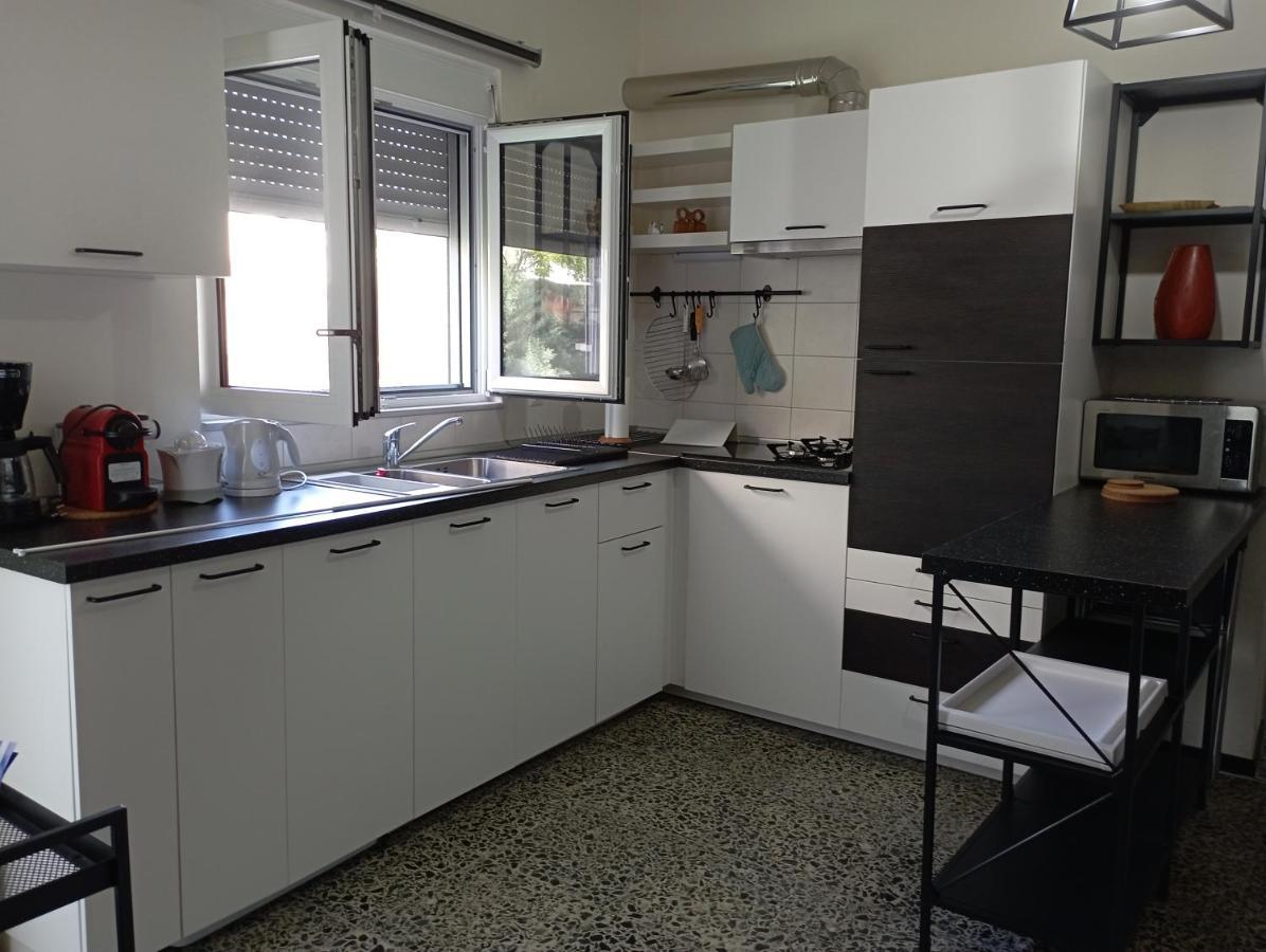 Το Διαμερισμα Τησ Μαιρησ Or Mary'S Apartment Paradisi  Exterior photo